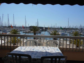 Appt climatisé 4 pers avec parking à Port Camargue - FR-1-250-206
